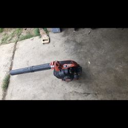 leaf blower