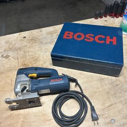 Bosch Jig Saw With Metal Case