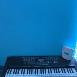 Piano Keyboard 
