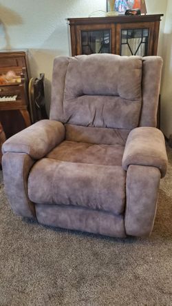 Recliner Chair