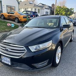 2013 Ford Taurus