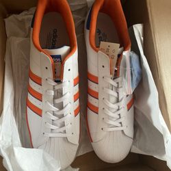 Size 17 ADIDAS  Street Ball UGGS ALL NEWs