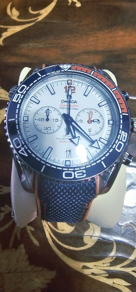 OMEGA SeaMaster Planet Ocean