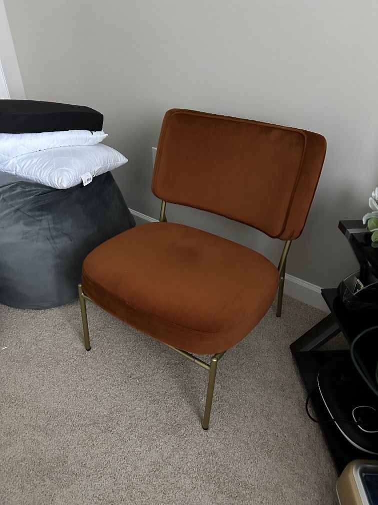 Zelle Or Cash Only: Orange Accent chair