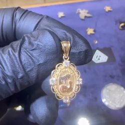 14k Bautizo Pendant 
