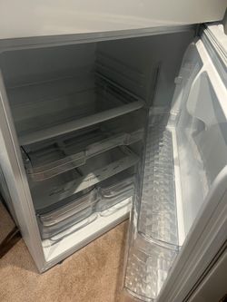 LG Refrigerator used