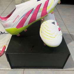 Adidas Predator Elite Laceless Soccer Cleats Size 9.5