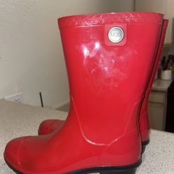 UGG rainboots