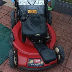 Toro 6.75 Hr Self Propelled Lawn Mower 