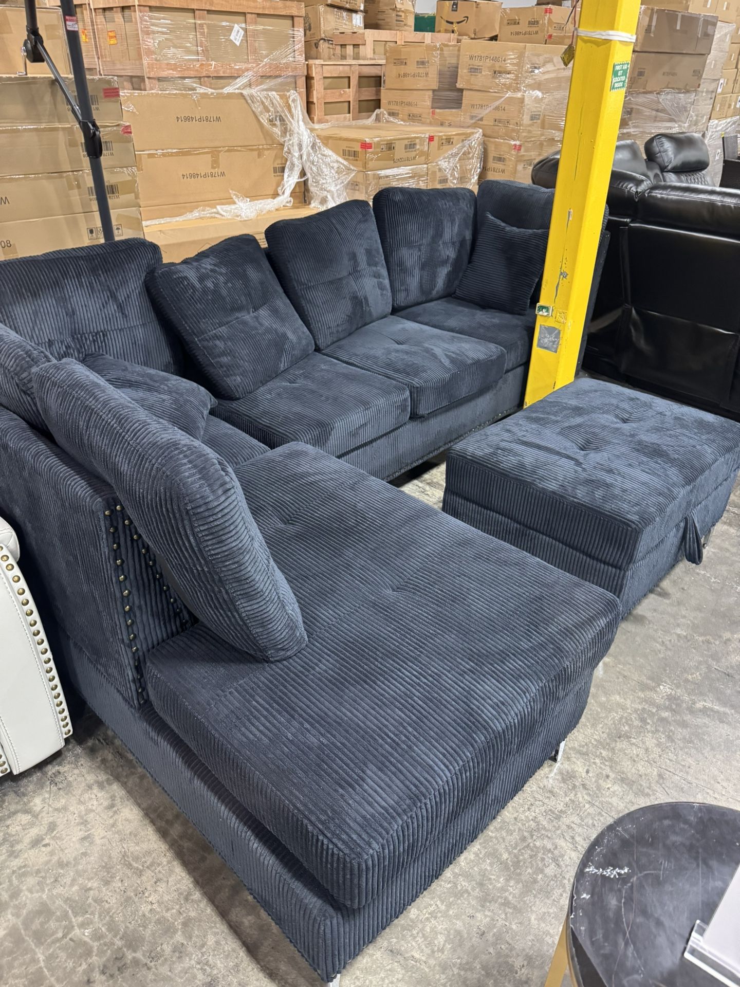 Blue Living Room Sectional With Ottoman (7.20)