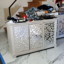  Beautiful Accent Cabinet