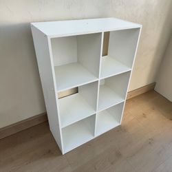 White Modern 6 Cubby Cube Storage Shelf Shoe Organizer Bookshelf! Good condition. 24x12x36in