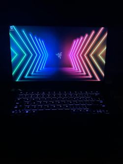 Razer Blade 15 Base Gaming Laptop: Intel Core i7-10750H 6 Core, NVIDIA GeForce RTX 3070, 15.6" FHD 1080p 144Hz, 16GB RAM, 512GB SSD