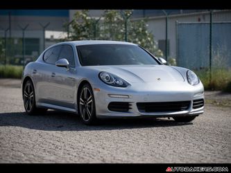 2014 Porsche Panamera 4