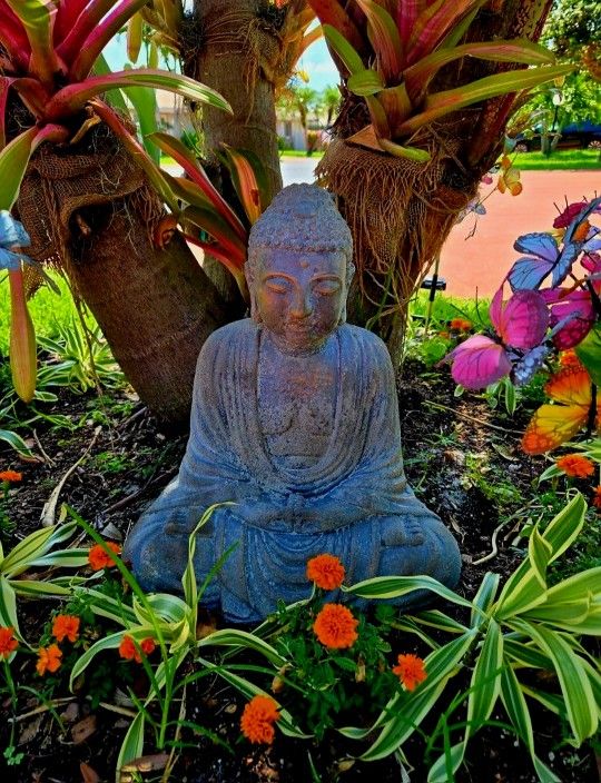 Buddha Sitting In Meditative Pose Indoor Outdoor Garden Home Decor 18" Tall Waterproof Polystone