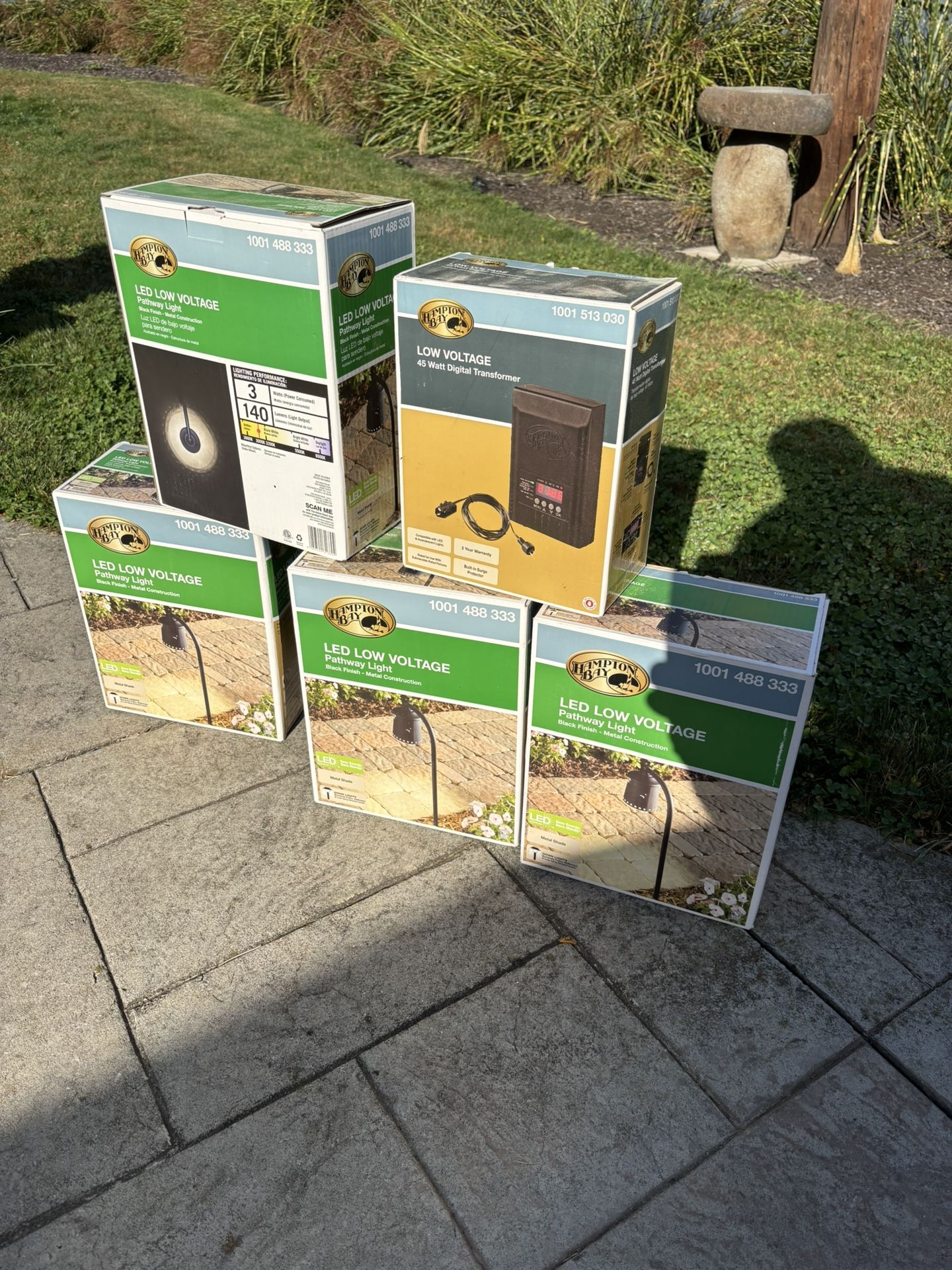 Low Voltage Outdoor Lighting