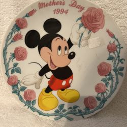 Mickey Mouse 1994 Mothers Day Plate
