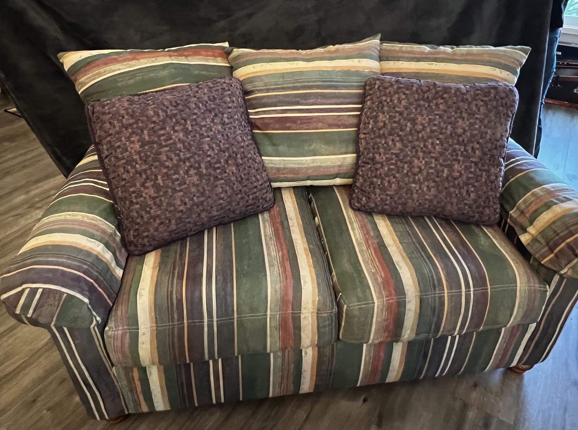 Retro Couch & Love Seat Set