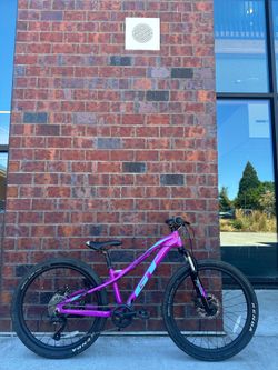 GT Stomper Pro 24” Kids’ Mountain Bike - Lightweight Bicycle Disc Brakes Child Youth