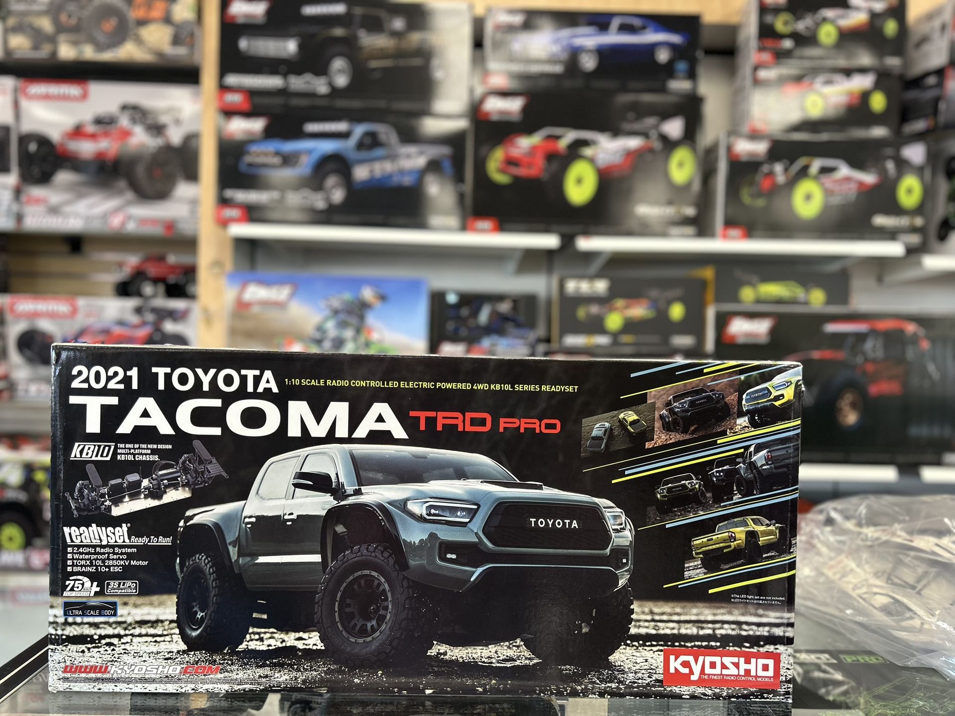 Kyosho Toyota Tacoma 2021 1/10 Brushless Truck