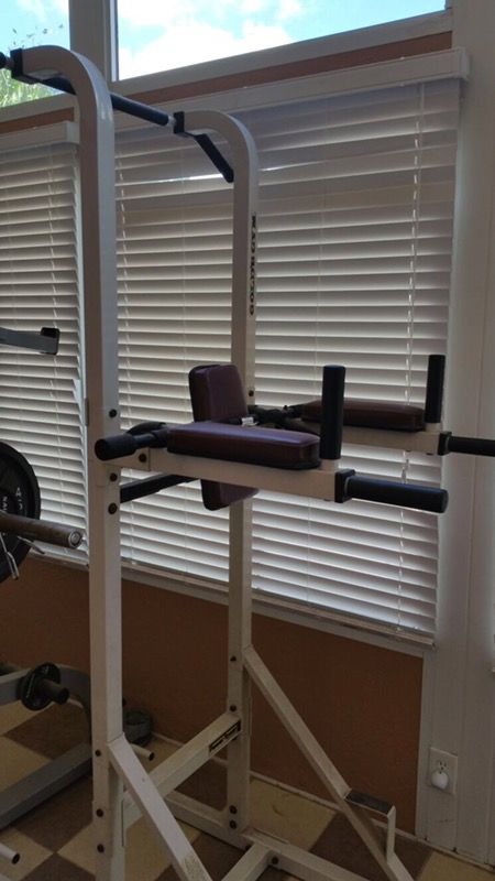 Gold s Gym Power Tower Millennia Series Model 2500 for Sale in