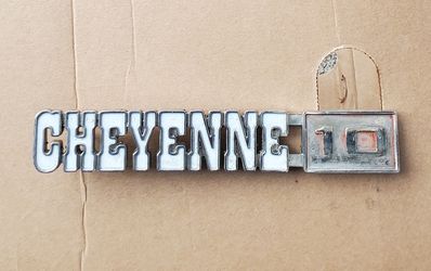 Cheyenne 10 Fender Emblem