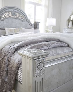 Royal luxury bed! Mattress and box spring deals available