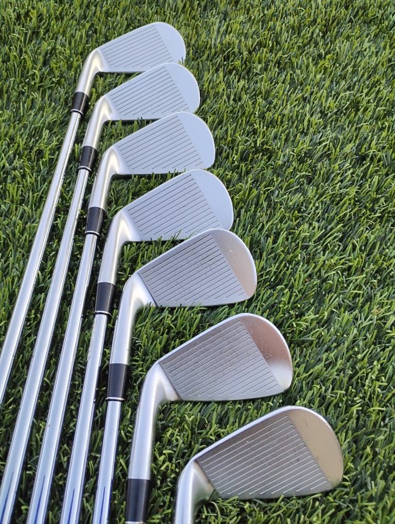 Srixon ZX7 Irons (4-PW)