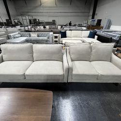 2pc Sofa & Love Seat