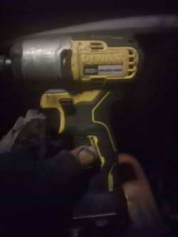 Dewalt Impact wrenche