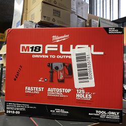 Milwuakee M18 Fuel 1” SDs Plus Rotary Hammer 