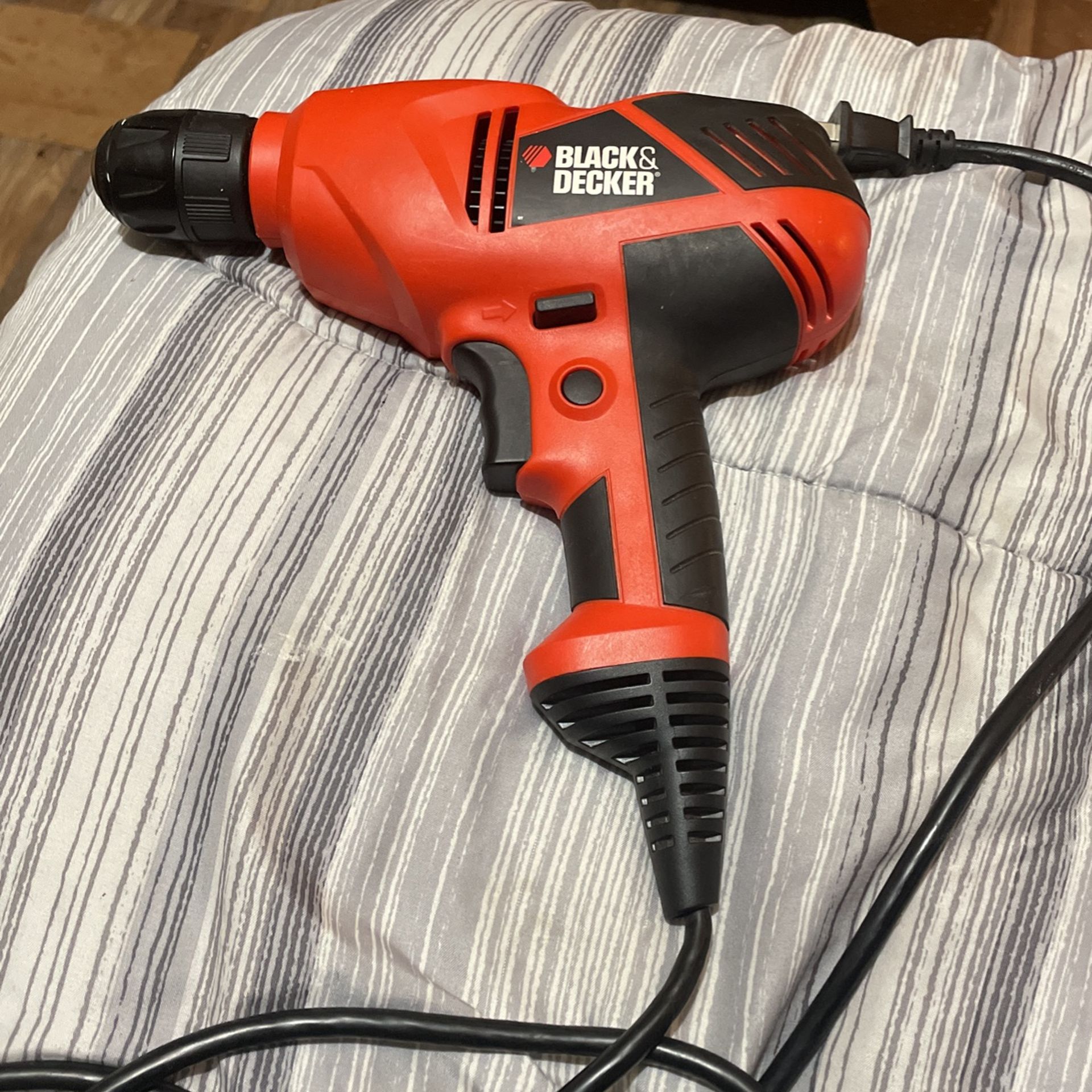 Black An Decker Drill