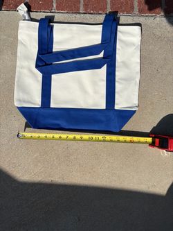 Canvas tote