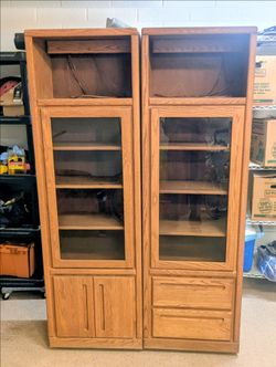 Entertainment Center Shelving on Wheels With Lighting