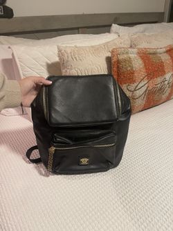 versace parfums back pack 