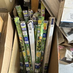 Great Value 24" And 20”” LED Plant Light Sold All Together $60 Firm 