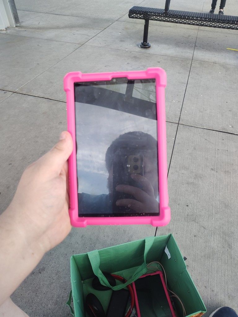 TCL Tab 8 Le