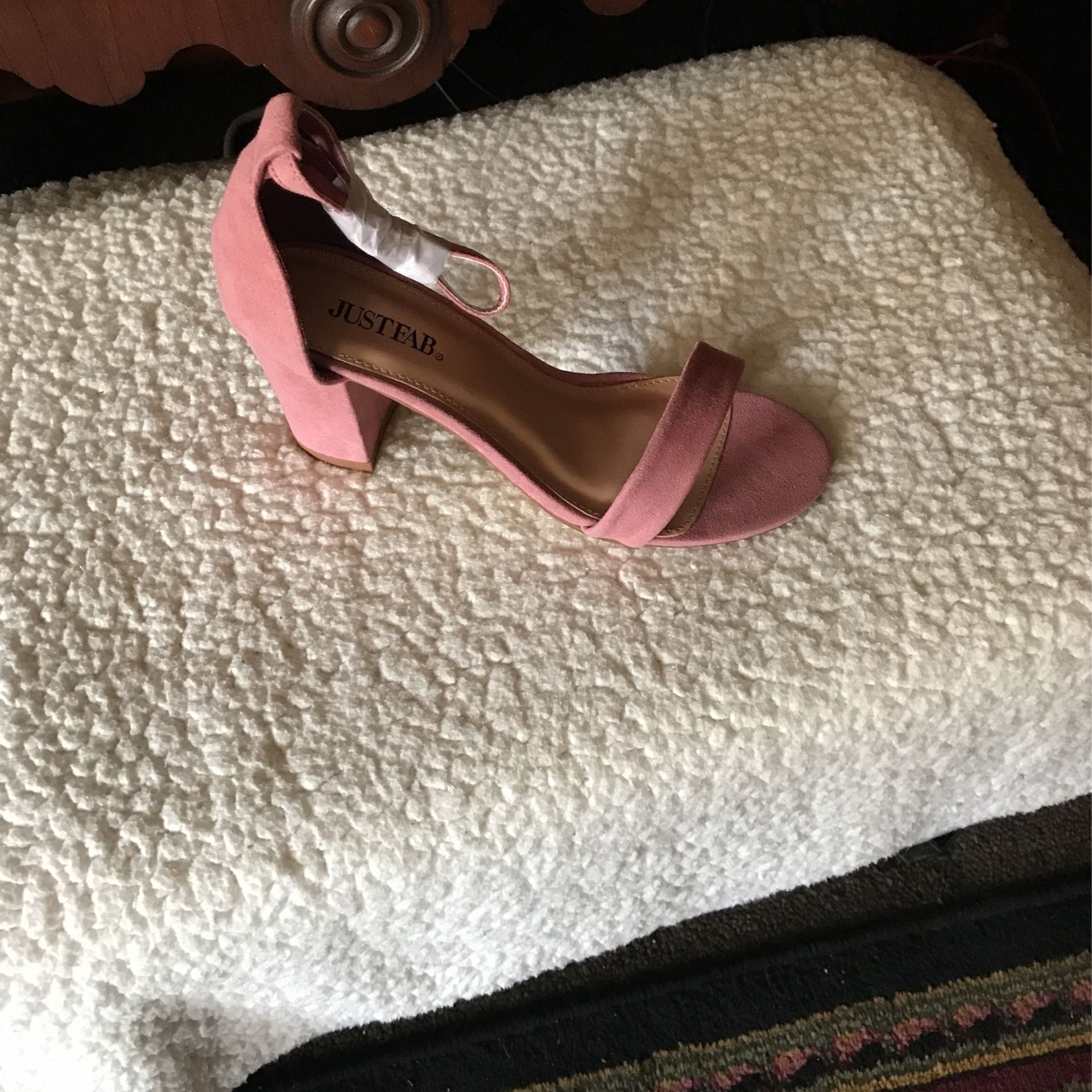 Pretty Pink Suede Ankle Strap Blocked Pumps 5.5 NEW IN BOX!