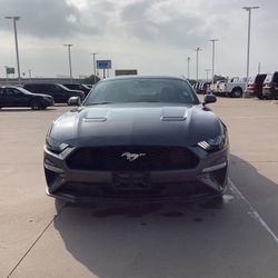 2018 Ford Mustang