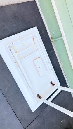 White Expandable Dining Table | Seats 4–6 | 2 Available