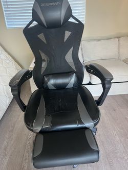 Gaming chair