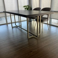 Dining Table For 6-8 People 