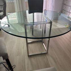 Williams Sonoma Santa Monica Dining Table