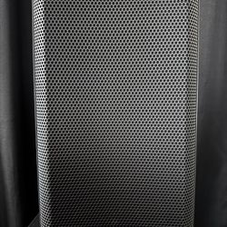 Brand New QSC K8.2 Powered Speaker 