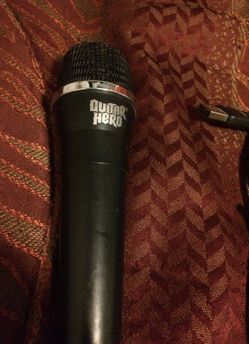 Guitar hero microphone