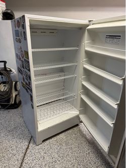 Deep freezer