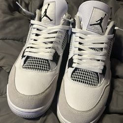 Jordan 4 Military Black 