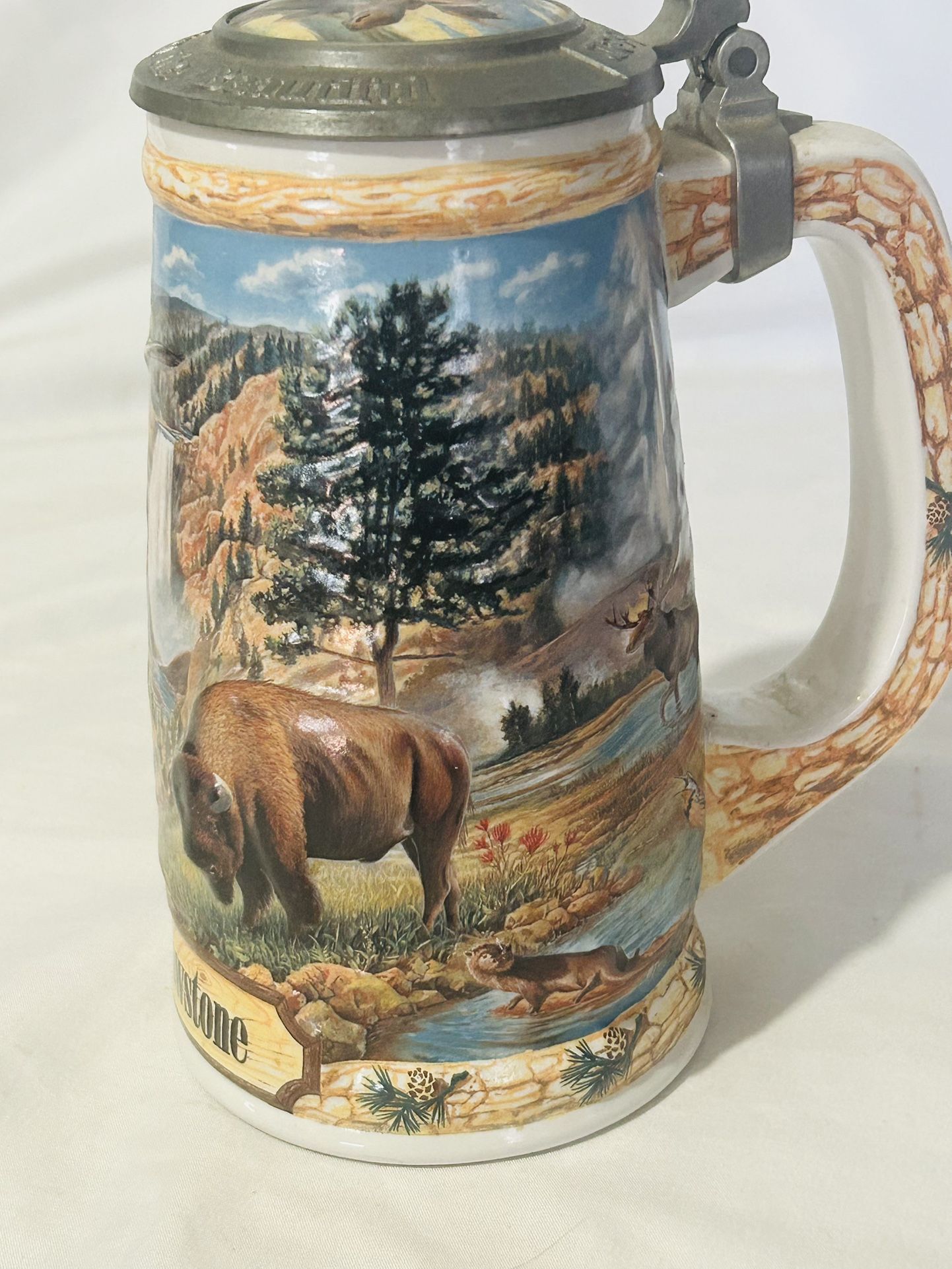 Stein Anheuser—bush, Inc.Budweiser Yellow Stein 3 Of 4