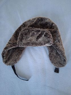 DOCKERS faux fur trapper hat