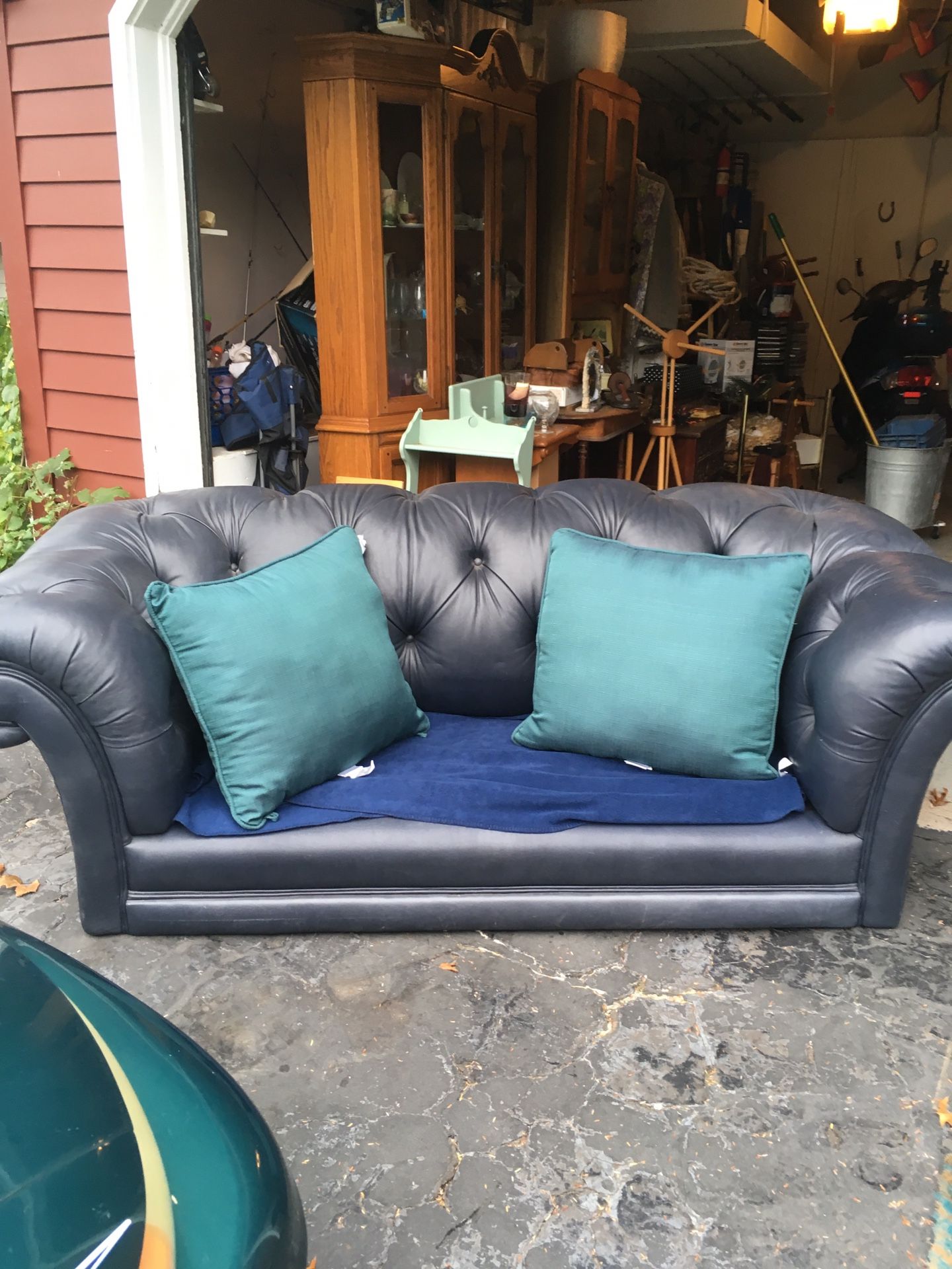 couch no cushions delivery possible